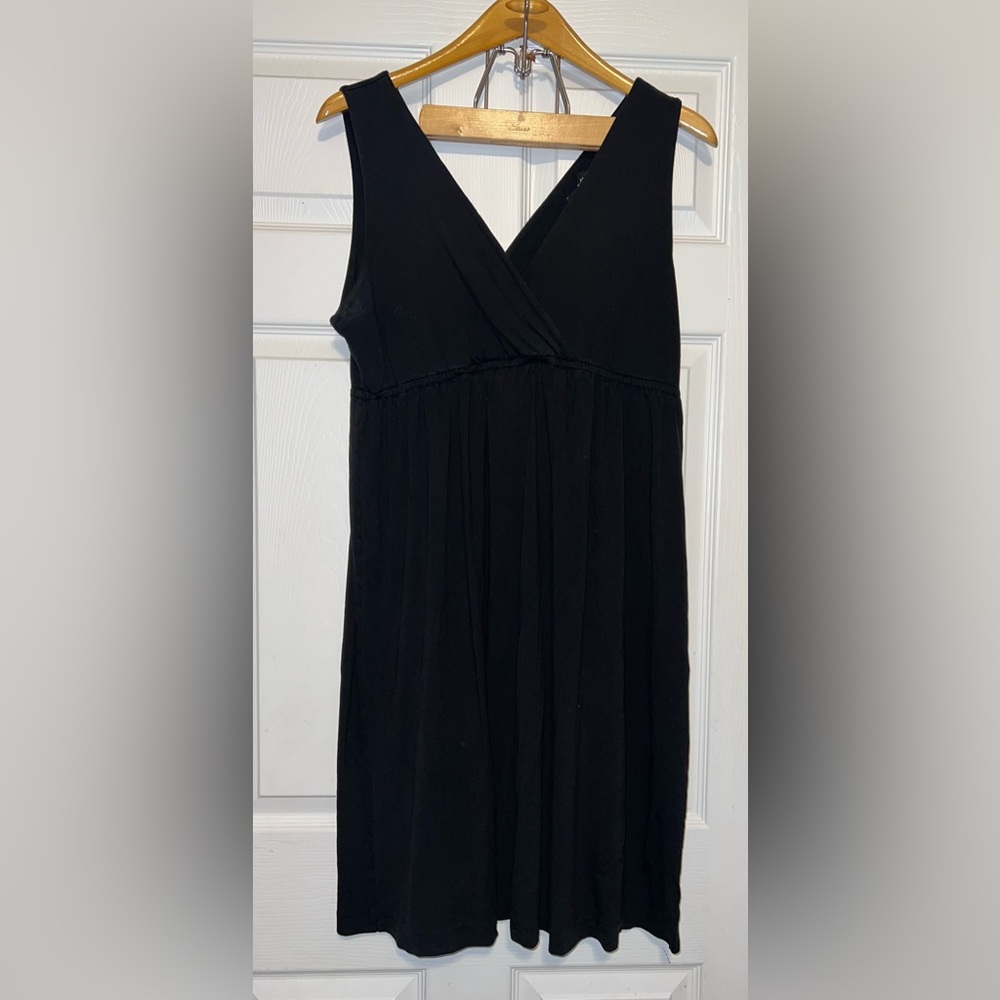 New York & Company Solid Black V Crossover Neck Stretchy Dress Size Large EUC